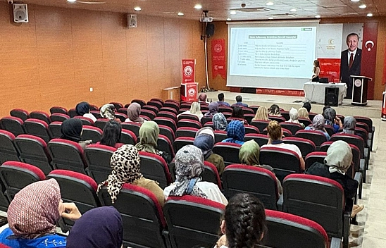 Elazığ'da 'Kadınlara Yönelik Madde Bağımlılığı' eğitimi
