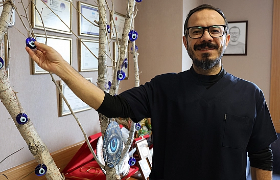 Elazığ'da kanser hastalarına moral olan 'umut ağacı'