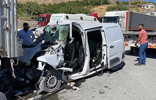 Elazığ'da korkunç kaza: 1 ölü