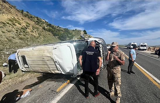 Elazığ'da korkunç kaza: 3'ü ağır 7 yaralı