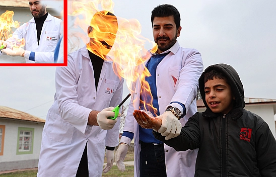 Elazığ'da köy okulu öğrencileri bilimle buluştu