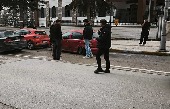 Elazığ'da maddi hasarlı trafik kazası