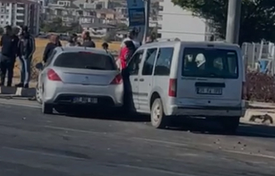 Elazığ'da maddi hasrlı kaza