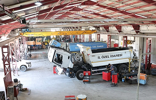 Elazığ'da makina ikmal atölyelerinde yoğun mesai