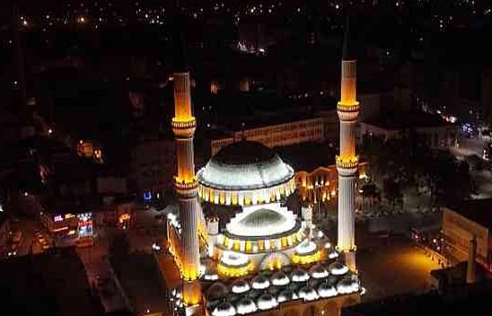 Elazığ'da namaz vakitleri (8 Mart 2025)