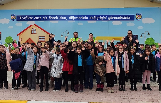 Elazığ'da Öğrencilere Trafik Uygulamaları Anlatıldı