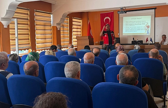 Elazığ'da otizm farkındalık eğitimi düzenlendi
