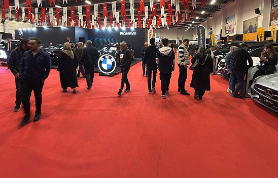 Elazığ'da Oto Show'un Son Gününde Yoğun İlgi