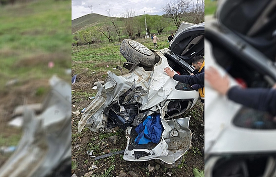 Elazığ'da otomobil şarampole yuvarlandı: 5 kişi yaralandı