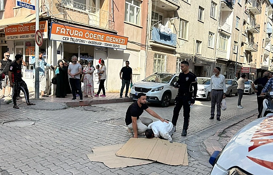 Elazığ'da otomobilin çarptığı çocuk hayatını kaybetti