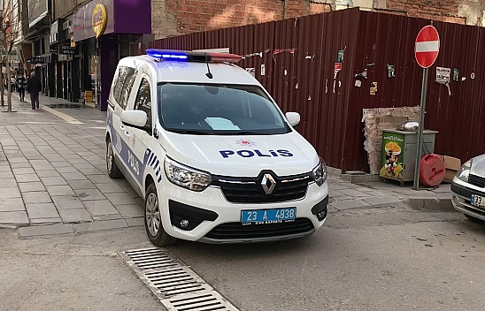 Elazığ'da polis ekiplerinden bayram denetimi