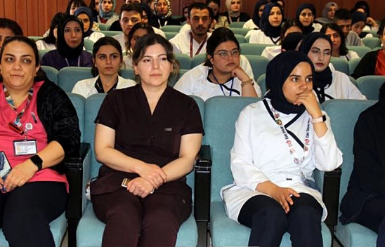 Elazığ'da Sağlık Çalışanlarına Şiddetten Korunma Eğitimi Verildi