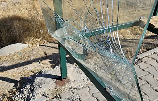 Elazığ'da şehir magandaları durağı hedef aldı!