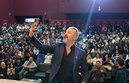 Elazığ'da seminere yoğun katılım