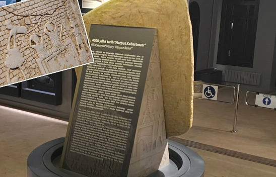 Elazığ'da sergilenen 4 ton ağırlığındaki 4 bin yıllık harput kabartması geçmişe ışık tutuyor