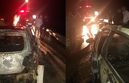 Elazığ'da seyir halindeki araç alev aldı