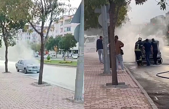 Elazığ'da Seyir Halindeki Otomobil Yandı