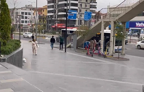 Elazığ'da şiddetli fırtına!