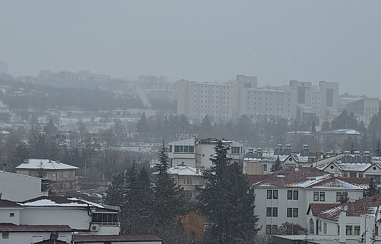 Elazığ'da sis yüksek kesimleri etkiledi