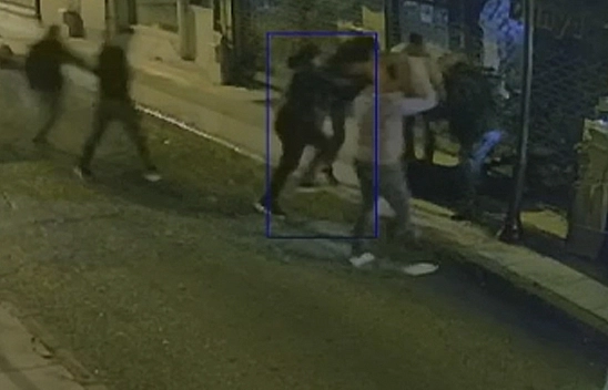 Elazığ'da sokak ortasında darp: Bir kişi grup halinde öldüresiye dövüldü