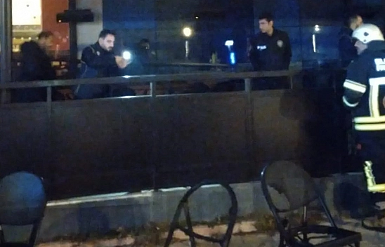 Elazığ'da Starbucks'a Saldırı!