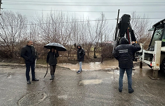 Elazığ'da Su Taşkınlarına Karşı Ekipler Çalışma Başlattı