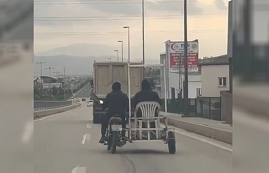 Elazığ'da Tehlikeli Yolculuk