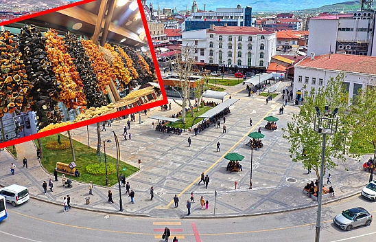 Elazığ'da tezgahlar renklenmeye başladı