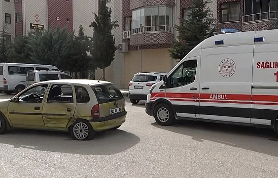 Elazığ'da Trafik Kazaları Devam Ediyor 3 Yaralı