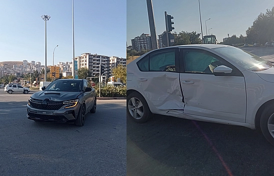 Elazığ'da Trafik Kazası: 2 Yaralı