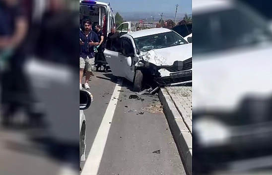 Elazığ'da trafik kazası: 3 yaralı