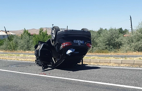 Elazığ'da trafik kazası: 3 yaralı