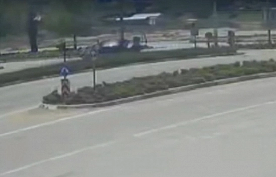 Elazığ'da Trafik Kazası: Otomobil Ters Döndü, 2 Yaralı