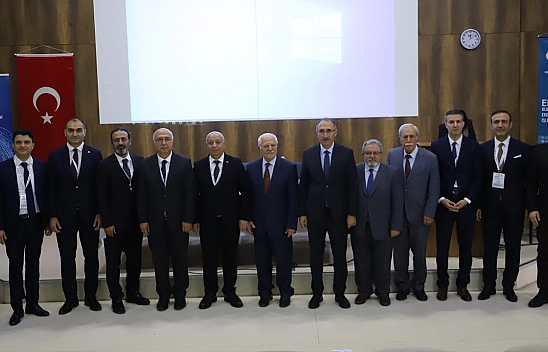 Elazığ'da Uluslararası Ekonomi Finans ve İşletme Kongresi