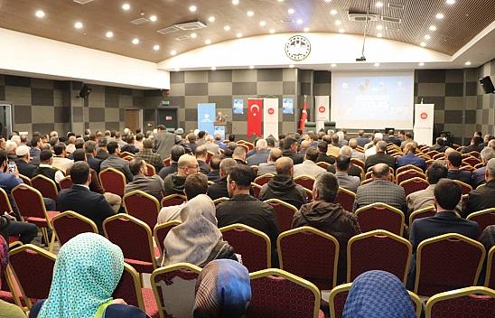 Elazığ'da vekalet yoluyla kurban ve yaz kur'an kursları tanıtım toplantısı düzenlendi