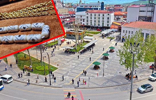 Elazığ'da yapımı tam 3 ay süren pırlanta işlemeli tespih görücüye çıktı