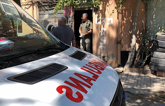 Elazığ'da yaşlı adamı uyuyor zannettiler, acı gerçekle yüzleştiler