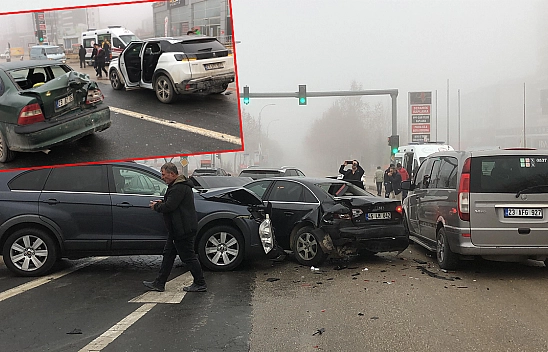 Elazığ'da yoğun sis kazaya neden oldu 6 araç birbirine girdi!