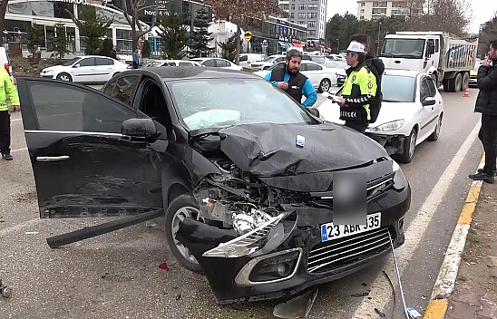 Elazığ'da Zincirleme Trafik Kazası