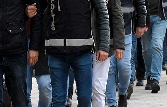Elazığ dahil 18 ilde operasyon: 102 şüpheli yakalandı!