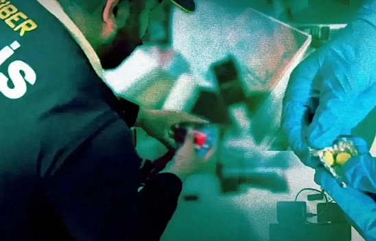 Elazığ dahil 19 ilde büyük operasyon: Çocuk müstehcenliği ve dolandırıcılık