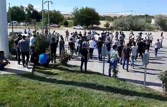 Elazığ'daki Maden İşçilerinin Eyleminin Başlamasında 'İntihar' Detayı