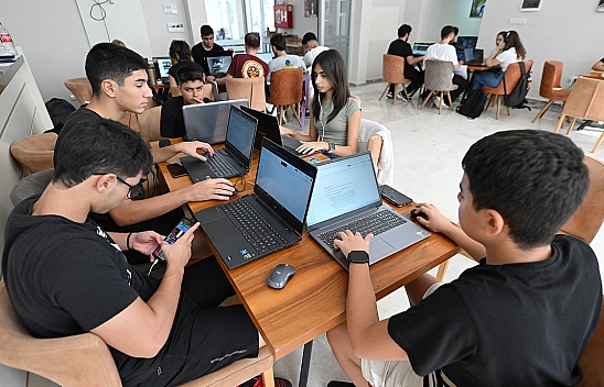 Elazığ'dan Mersin'e uzanan teknoloji heyecanı: gençler NASA projesinde buluştu