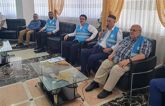 Elazığ Gazi Huzurevi'nde muhabbetin kalbi atıyor