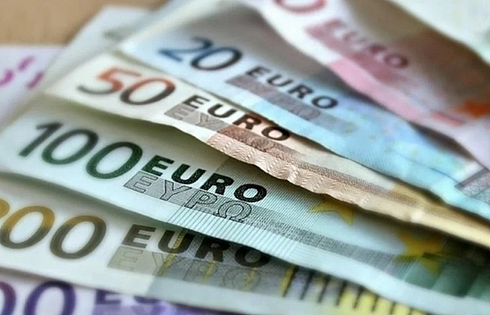 Elazığ mı, Aylık 3 Bin Euro mu?