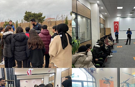 Elazığ Polisi Gençleri Yalnız Bırakmıyor