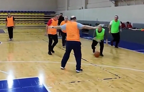 Elazığ protokolü basketbol maçında buluştu