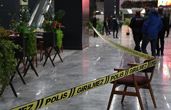 Elazığ Şehirlerarası Otobüs Terminali'nde  Silahlı Kavga!