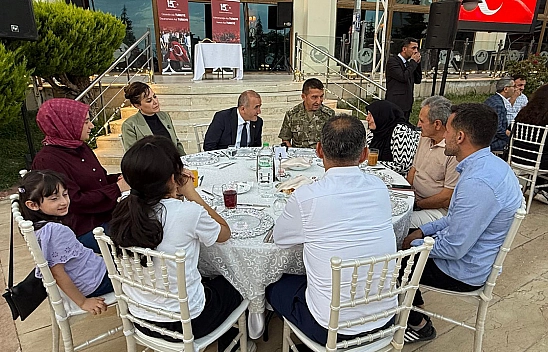 Elazığ Valisi Hatipoğlu şehit aileleriyle yemekte buluştu