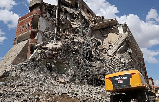 Elazığ Yık Yık Bitmiyor(!)